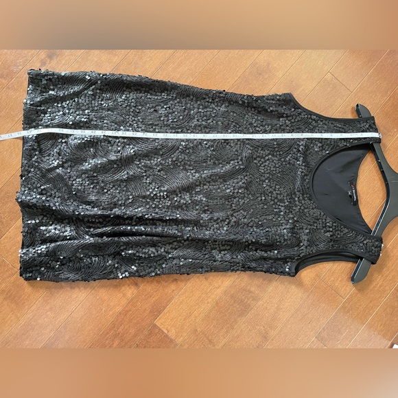 Black sequence dress - Edit by Jeanne Beker - large - Picture 5 of 6